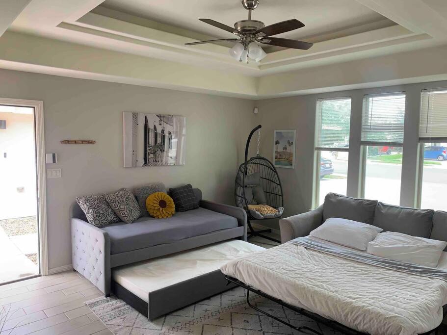Cozy 3 Bed 2 Bath Apartment, Near Shopping Plazas, Expressway And Free Parking Edinburg Exterior foto